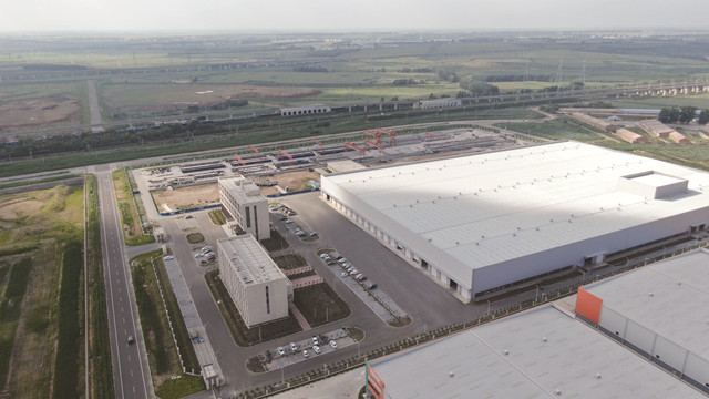 產(chǎn)業(yè)基地- 展板.jpg 產(chǎn)業(yè)基地- 展板.jpg